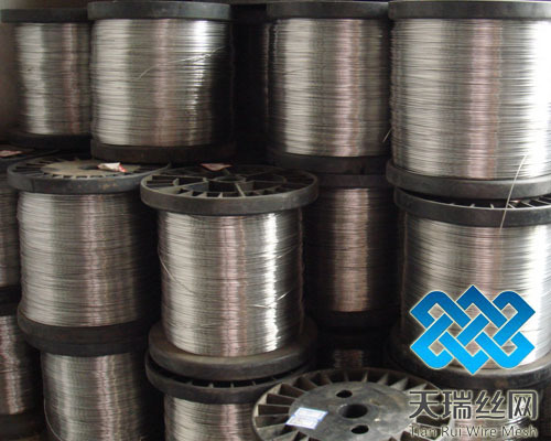 天瑞-廠家直銷(xiāo)不銹鋼軸絲 201 301等不銹鋼霧面線 光亮線規(guī)格齊全