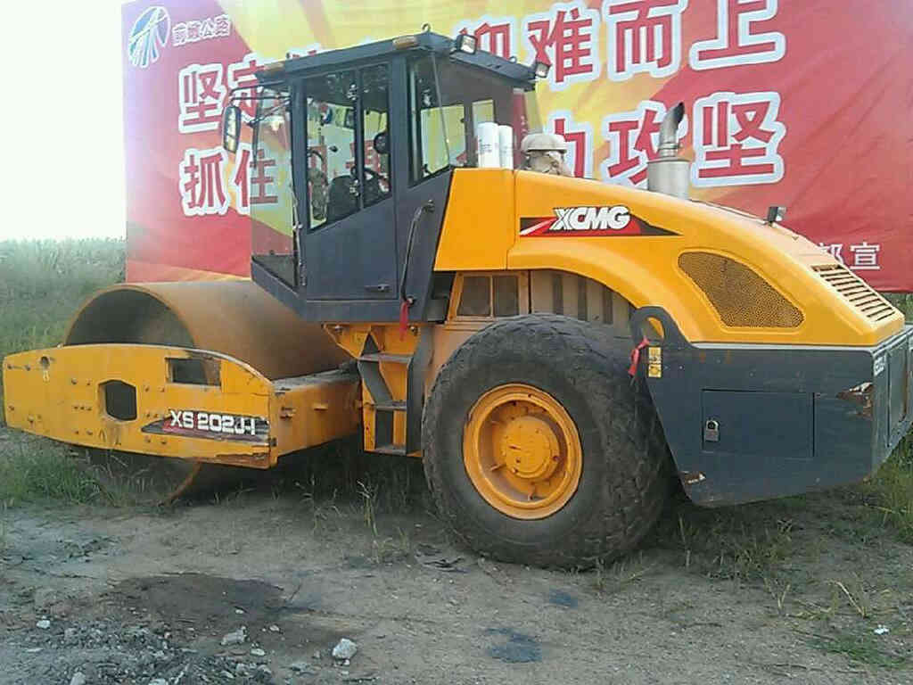 二手徐工20噸壓路機-二手振動壓路機價格