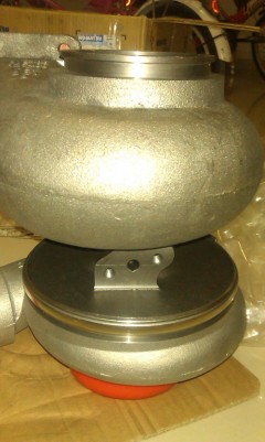 小松發動機增壓器