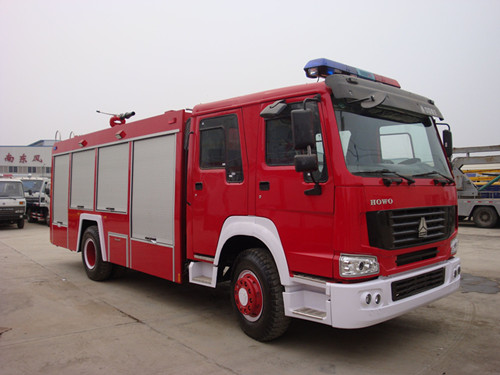 重型消防車