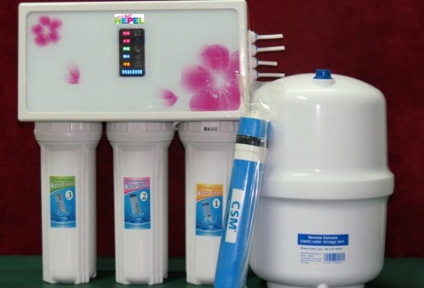 各種新款返滲透RO純水機（50G、70G、100G）