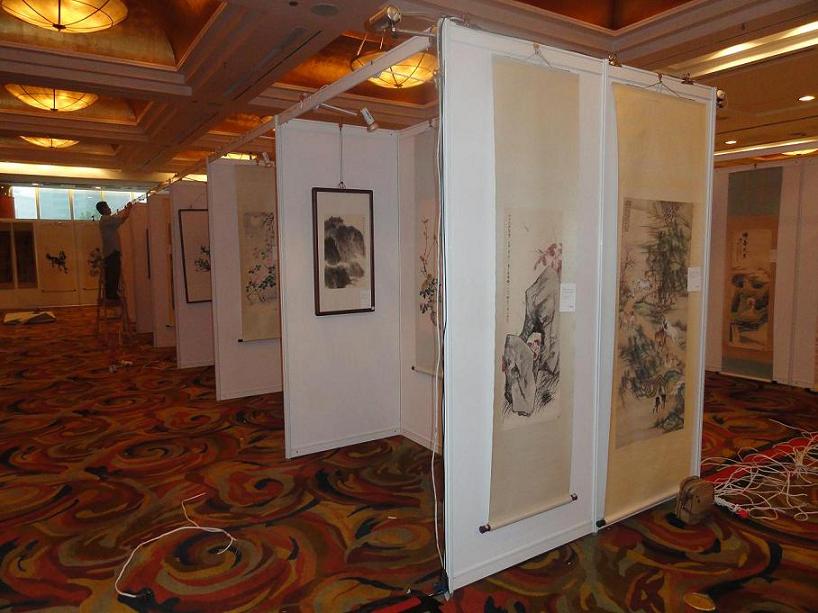 八棱柱展覽標攤，八棱柱展架，八棱柱展墻，八棱柱展屏，八棱柱標攤圍擋，八棱柱三面屏，八棱柱支架原始圖片3